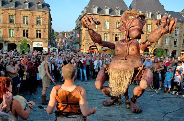 Frankreich Kunst Und Kultur In Charleville Mezieres Das Weltreisejournal